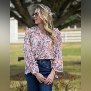 Entro Pastel Watercolor Floral Top Blouse Long Sleeve Smocked Sz Small NWT